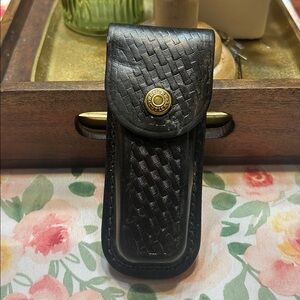 Western Cutlery Black basket weave Leather knife sheath knife Pouch